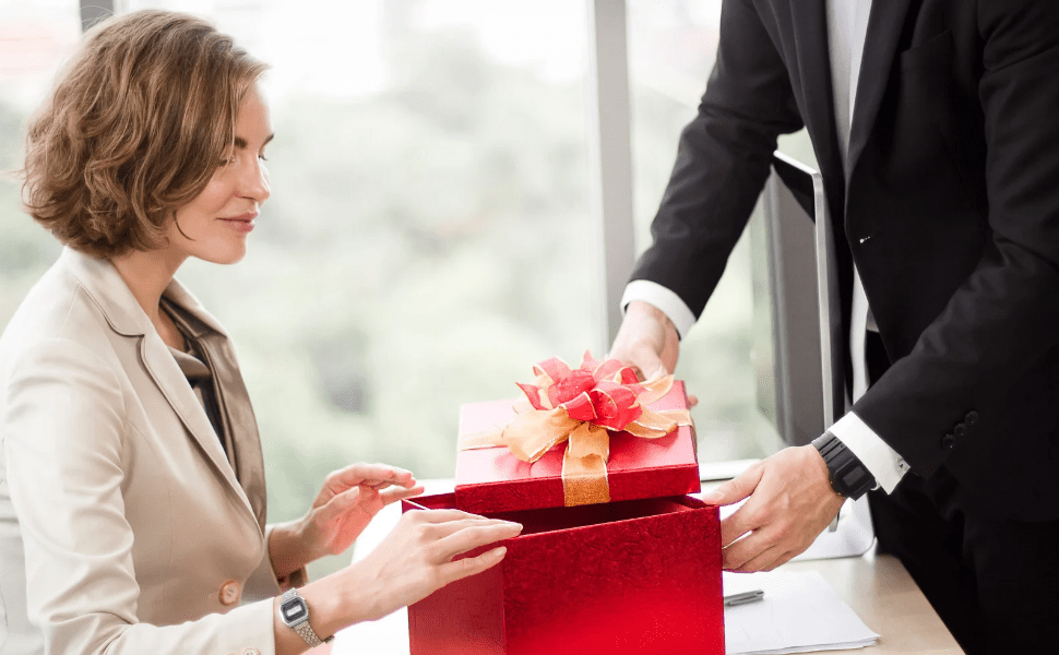 christmas gifts for employees